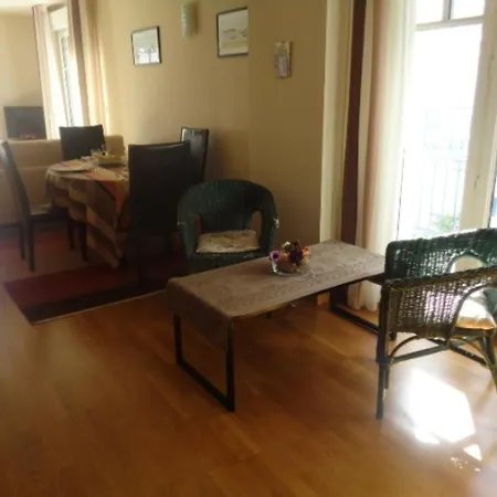 Appartement Arcachon, 1 Piece, 4 Personnes - Fr-1-374-13 Apartment *