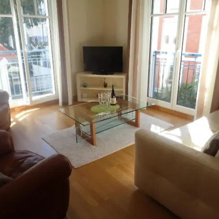 Appartement Arcachon, 1 Piece, 4 Personnes - Fr-1-374-13